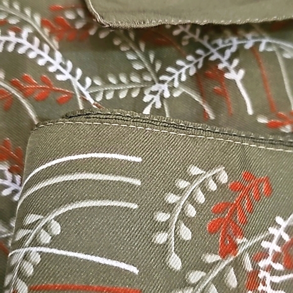 1960s polyester Green Dreams Made in Italy for Carson Pirie Scott fall leaves - Picture 5 of 7